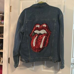 NWT SEQUINS ROLLING STONES DENIM JACKET SIZEL/XL
